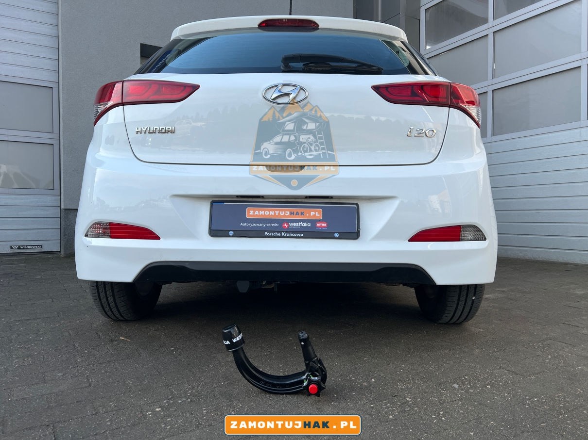 Hyundai i20 z solidnym hakiem Westfalia A40V - gotowy do przewozu bagażu lub przyczepy